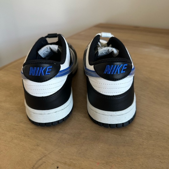 Like new!  Nike Dunk Low Next Nature - 7 Youth or W 8.5 - Picture 5 of 6